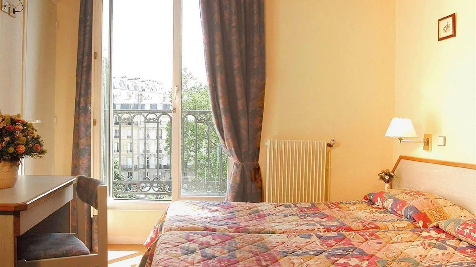 Hotel William'S Opera Paris 3*,
